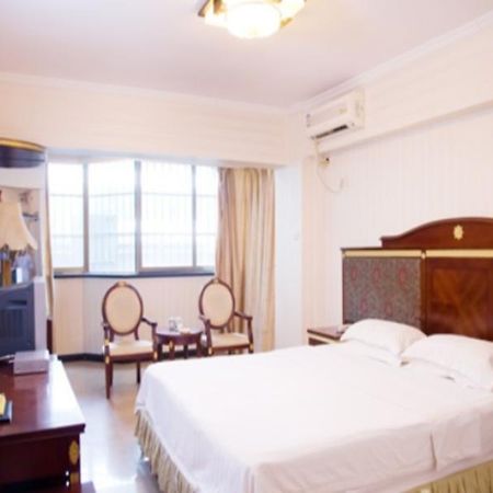 Nanning Gold Red Forest Hotel Экстерьер фото